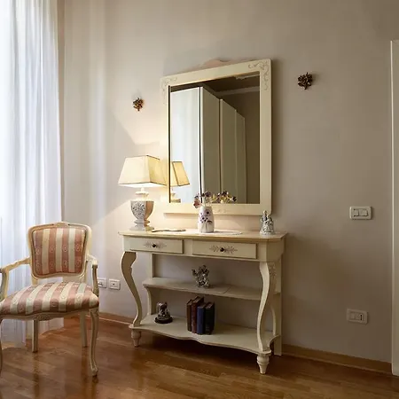 Montanelli * Florence